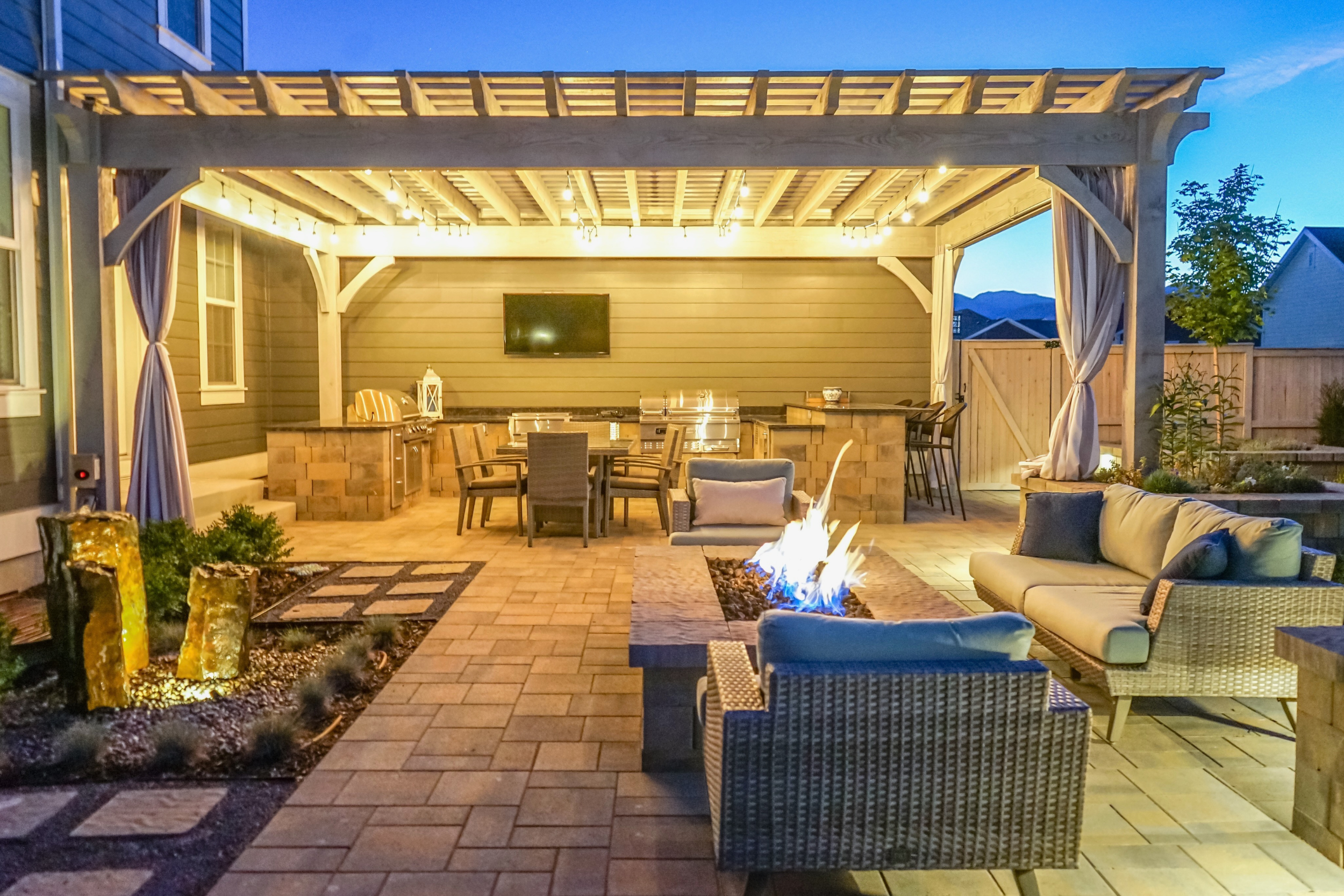 Wright Timberframe Pergola in Seaside Gray