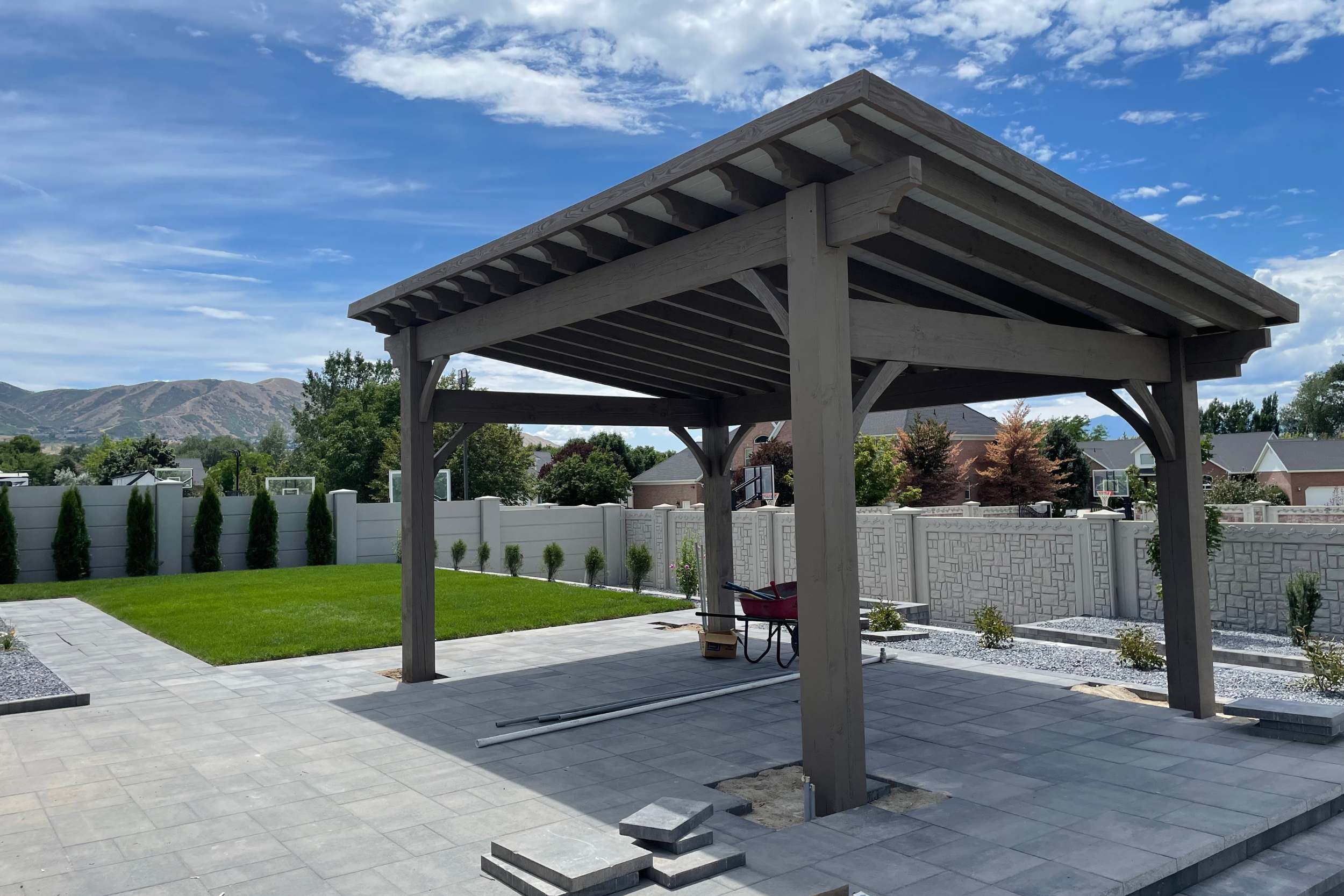 Wright Timberframe Pergola in Warm Taupe