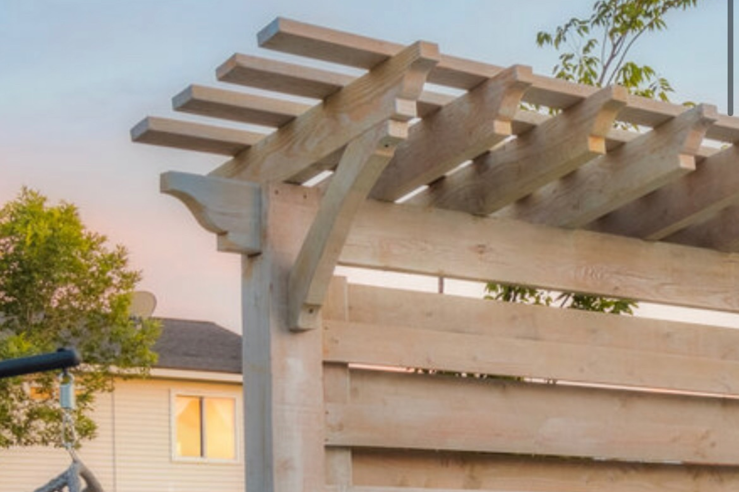 Wright Timberframe Trellis in washed white