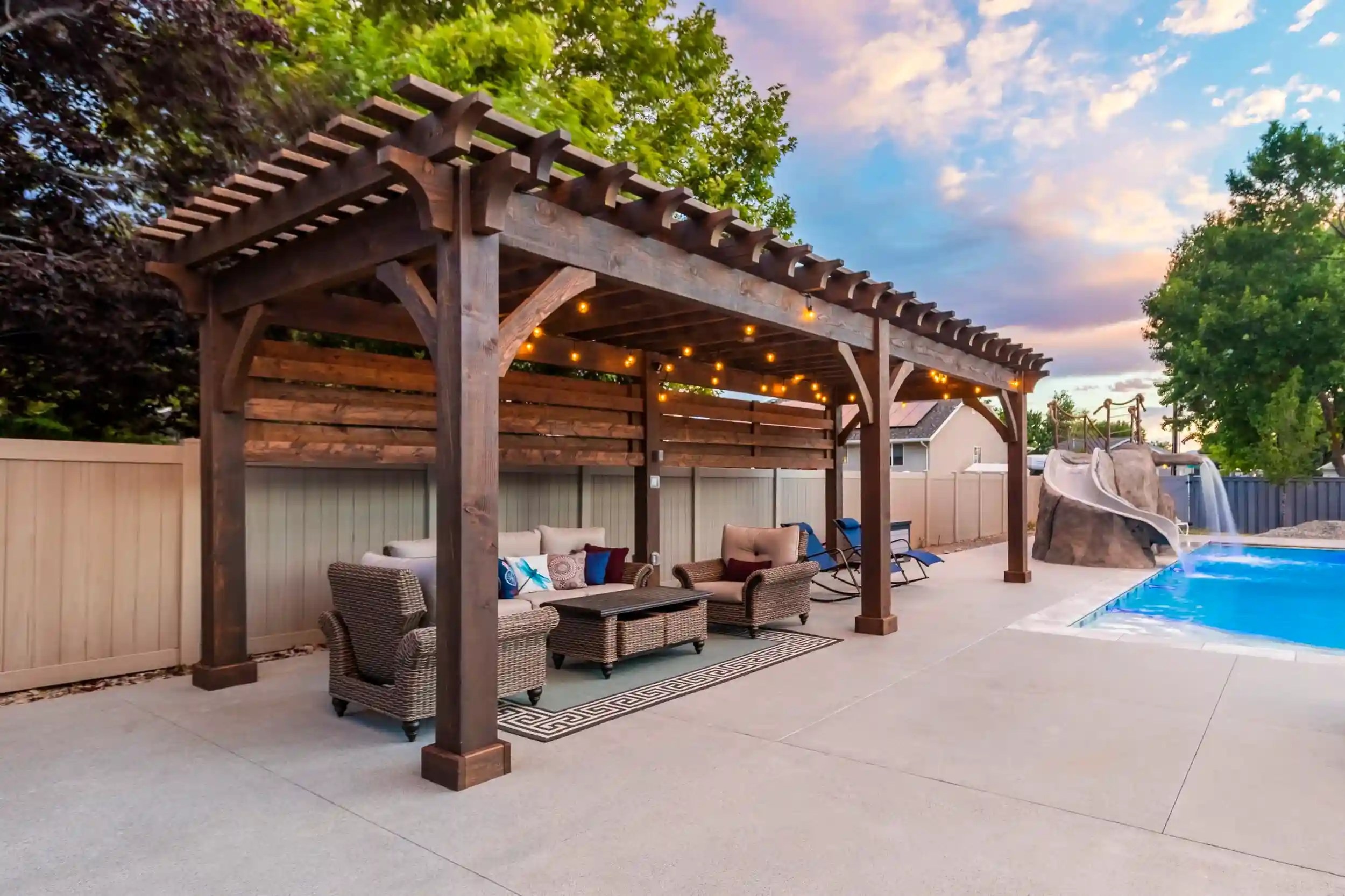 Freestanding Pergola by Poolside dull image