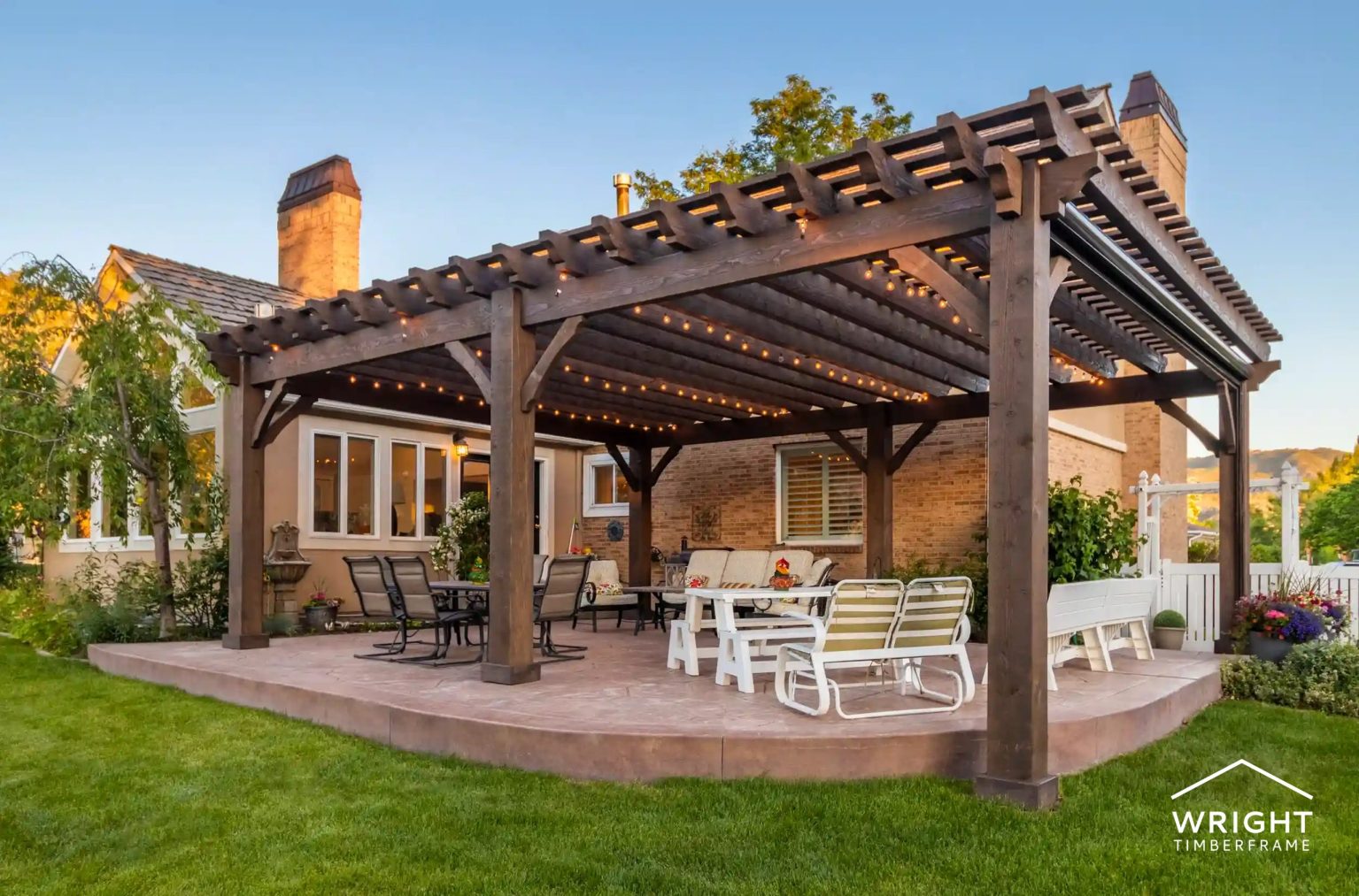 7 Questions to Ask Custom Timber Frame Builders – Wright Timberframe